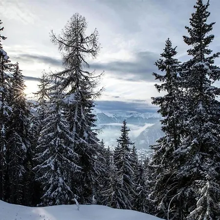 In La Tzoumaz Near Slopes شاليه