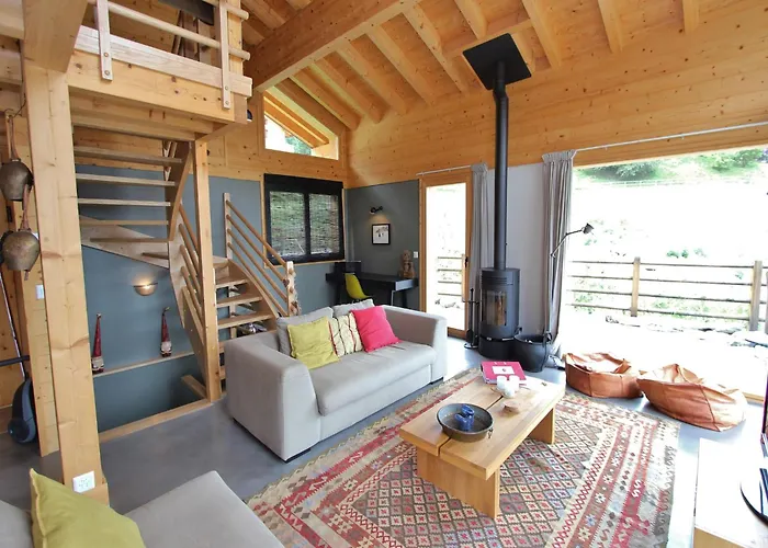 木屋 In La Tzoumaz Near Slopes *