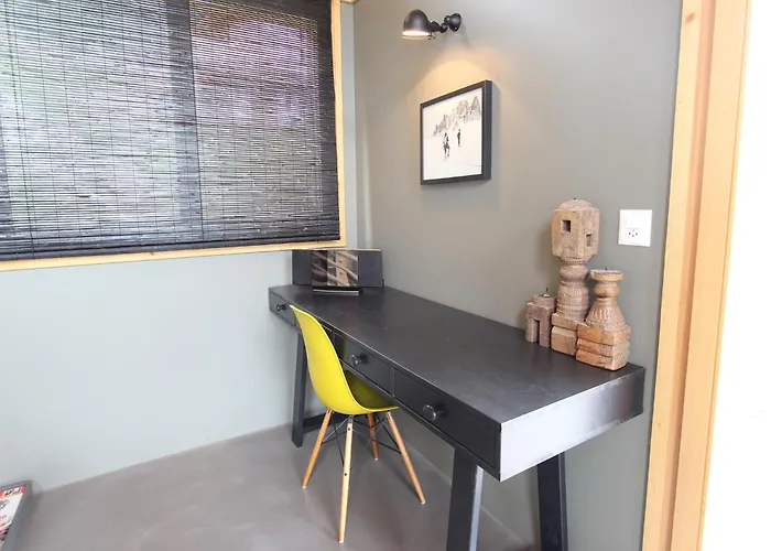 In La Tzoumaz Near Slopes 木屋